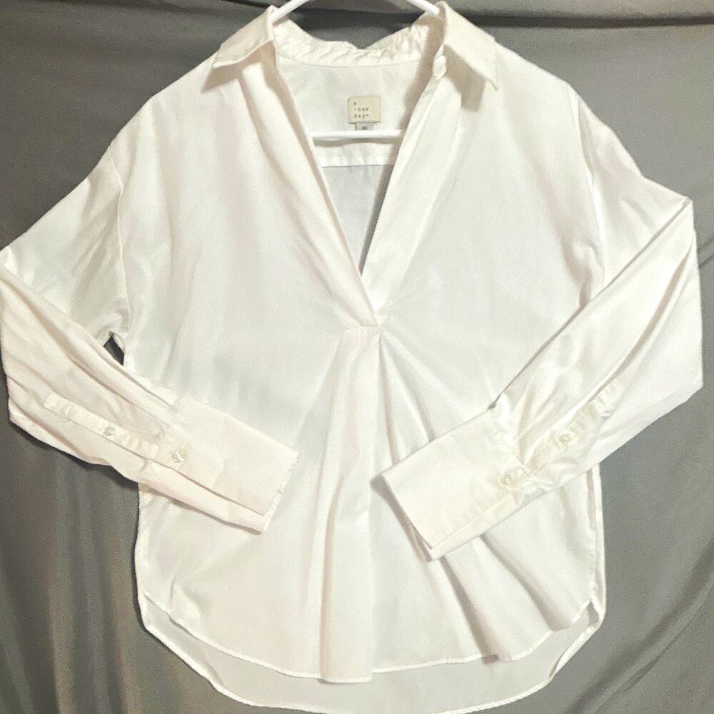 A New Day Women's Blouse XS White Cotton Woven Solid V-Neck Long Sleeve Pullover